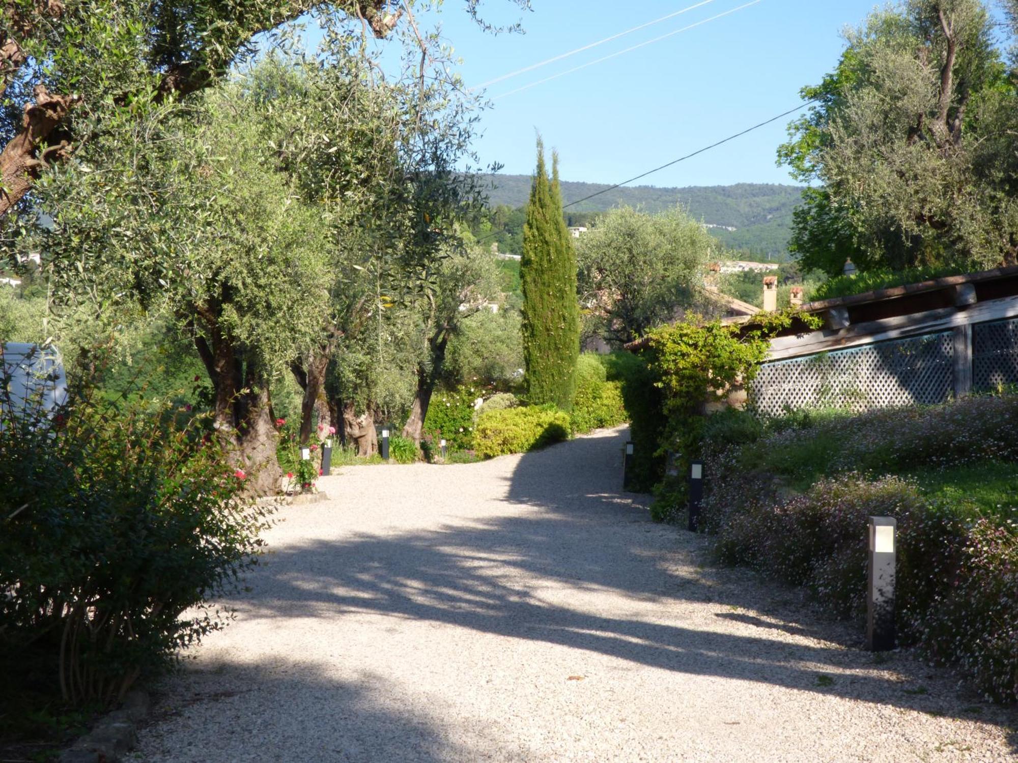 Apartment Cezanne With Heated Pool And Private Garden Chateauneuf-Grasse المظهر الخارجي الصورة
